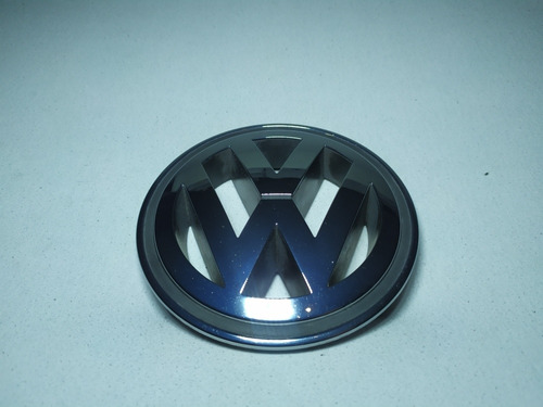 Emblema De Parrilla Volkswagen Bora 06-10 Original Usado.  Foto 4