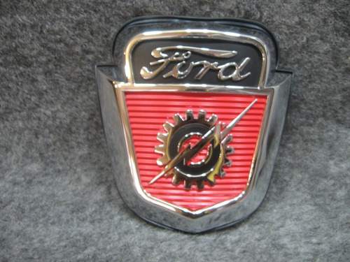 Ford Pickup F-100 53 56 Emblema Central De Cofre Foto 4