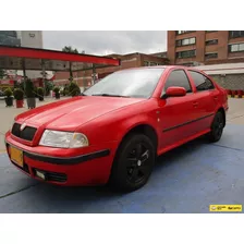 Skoda Octavia Ambiente 1600cc Mt Aa