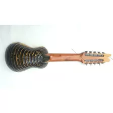 Charango Profesional Madera Tallado Quirquincho + Funda