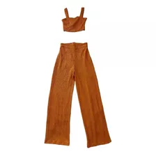 Conjunto Corrugado De Top Y Pantalón Alargado Amplio, Cobre