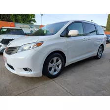 Toyota Sienna 2017 3.5 Ce At