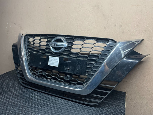 Parrilla Nissan Altima 2019 2020 Foto 3