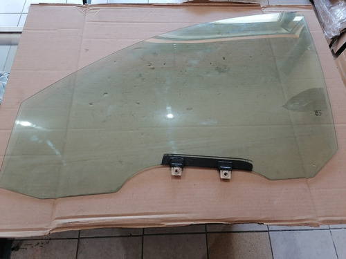 Vidrio D Puerta Frontal Chofer Isuzu Axiom 2002-2004 Foto 3