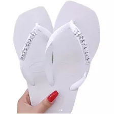 Chinelo Havaianas Square Quadrada Com Pingente E Plaquinha