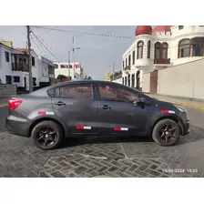 Auto Kia Rio 2016