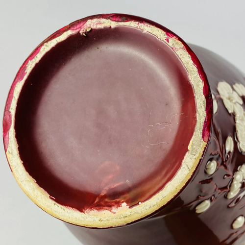 Vaso De Porcelana Floral Alto Relevo Bordô Vintage Vermelho Floral 4