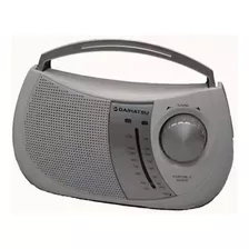 Radio Portatil Am Fm Daihatsu D-rp38 A Pilas O 220v 