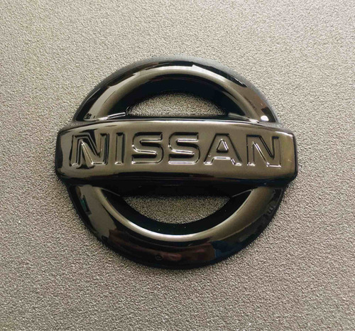 Emblema Nissan Negro Volante Versa Tiida Xtrail Qashqai Juke Foto 2