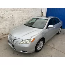 Toyota Camry V6 At