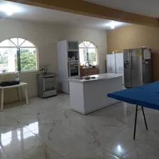 En Venta Casa Con Revestimientos Italianos En Urb Safari Country Club Municipio Libertador