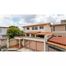 Estupenda Casa En El Cafetal Totalmente Remodelada Con Acabados De Lujo Mls 24-9486 Zr