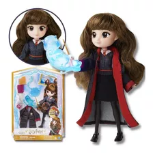 Boneca Hermione Harry Potter - Acessórios E Patrono Com Luz