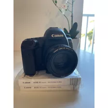 Canon Eos 5d Mark Iv Digital Slr Camera With 50mm 1.1.4lens