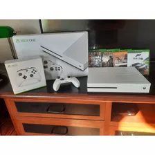 Xbox One S 1tb Com Dois Controles E 4 Jogos Originais