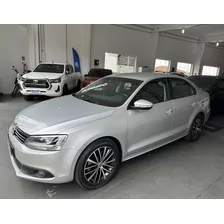 Volkswagen Jetta 2.0 Tsi Highline 200cv Gasolina 4p Tiptroni