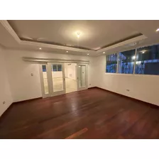 Casa En Venta En Cuesta Hermosa Ll.