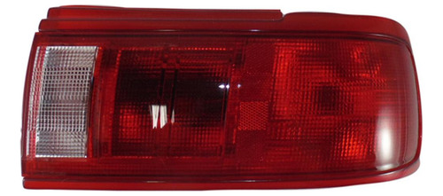 Foto de Stop Nissan Sentra B13 (borde Rojo) Der 2002 A 2006 Tyc