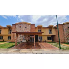 215139 Venta Townhouse, Res. Hoyo 5, Villas De San Diego Country Club, 270m² Solo Clientes