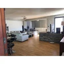 Ms En Venta Apartamento Duplex, De Niveles, Amoblado, Con Diferentes Ambientes, Pisos En Madera Flotante, Cocina Con Tope De Granito, Equipada Y Moderna, Integrada A La Sala. La Trigaleña 