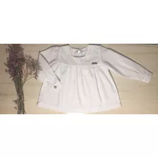 Blusa Clásica Blanca Con Botones De Madera En Cuello Y Puños