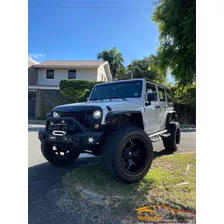 Jeep Wrangler Sport Unlimited 