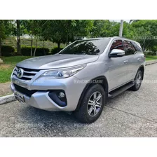 Toyota Fortuner Street Euro Iv Aut 4x2 Modelo 2017