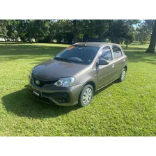 Toyota Etios Hatch 1.3 16v 4p Flex X