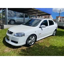 Chevrolet Astra Hatch Gsi 2.0 16v 4p 2004