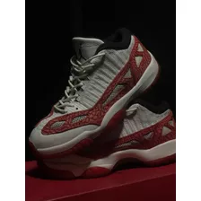 Jordan 11 Retro Low