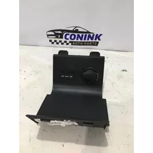 Moldura Central Entrada Usb Saída 12v Hyundai Hb20s 2015/18