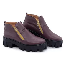 Bota Casual Feminina Couro Tratorada Cano Curto Estilo