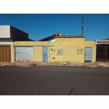 Duas Casas Frente E Fundo Em Promissão-sp