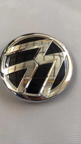 Emblema Parrilla Volkswagen Vento 2019 6c0-853-600 Foto 3