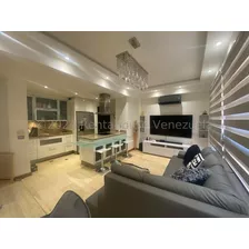 Hermoso Apartamento En Alquiler, En Los Naranjos De Las Mercedes