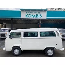 Volkswagen Kombi 1.4 Standard 