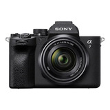 Sony Alpha Kit A7 Iv + Lente 28-70mm Oss Ilce-7m4k Sin Espejo Color  Negro