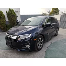 Honda Odyssey Touring 