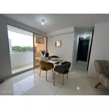 Apartamento En Prados Del Este Rah Co: 24-331