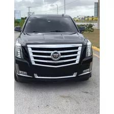 Cadillac Black, Siente El Confort, Alquiler! 