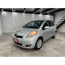 Toyota Yaris 2010 1.5 Hb Premium Aa Ee At