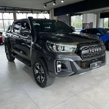 Toyota Hilux 2.8 Cd Srx 177cv 4x4