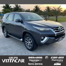 Toyota Hilux Sw4 Srx 4x4 2.8 7l 16v Turbo Diesel - 2016/2017