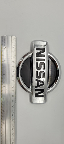 Nissan Pathfinder Emblemas  Foto 7