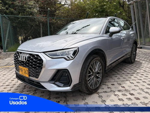 AUDI Q3 1.4 35 TFSI AMBITION PLUS