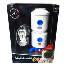 Estação Espacial Luz E Som Com Astronauta - Fun Divirta-se