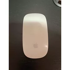 Apple Magic Mouse Con Detalle