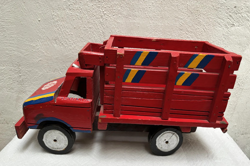 Vintage Camión De Madera De Juguete Artesanal Tradicional Camión Rojo