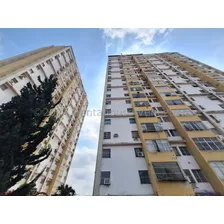 Jean Pavon Tiene Excelente Apartamento En Venta En El Oeste De Barquisimeto Lara 2 0 8 2 8