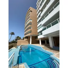 Vendo Apto 186m2 3h/2b/2p Playa Moreno 